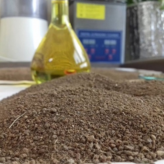 Изображение اندازه گیری جذب آب نمونه خاک